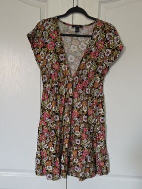 Forever 21 Gray Floral V-Neck Mini Dress with Pink & Yellow Accents